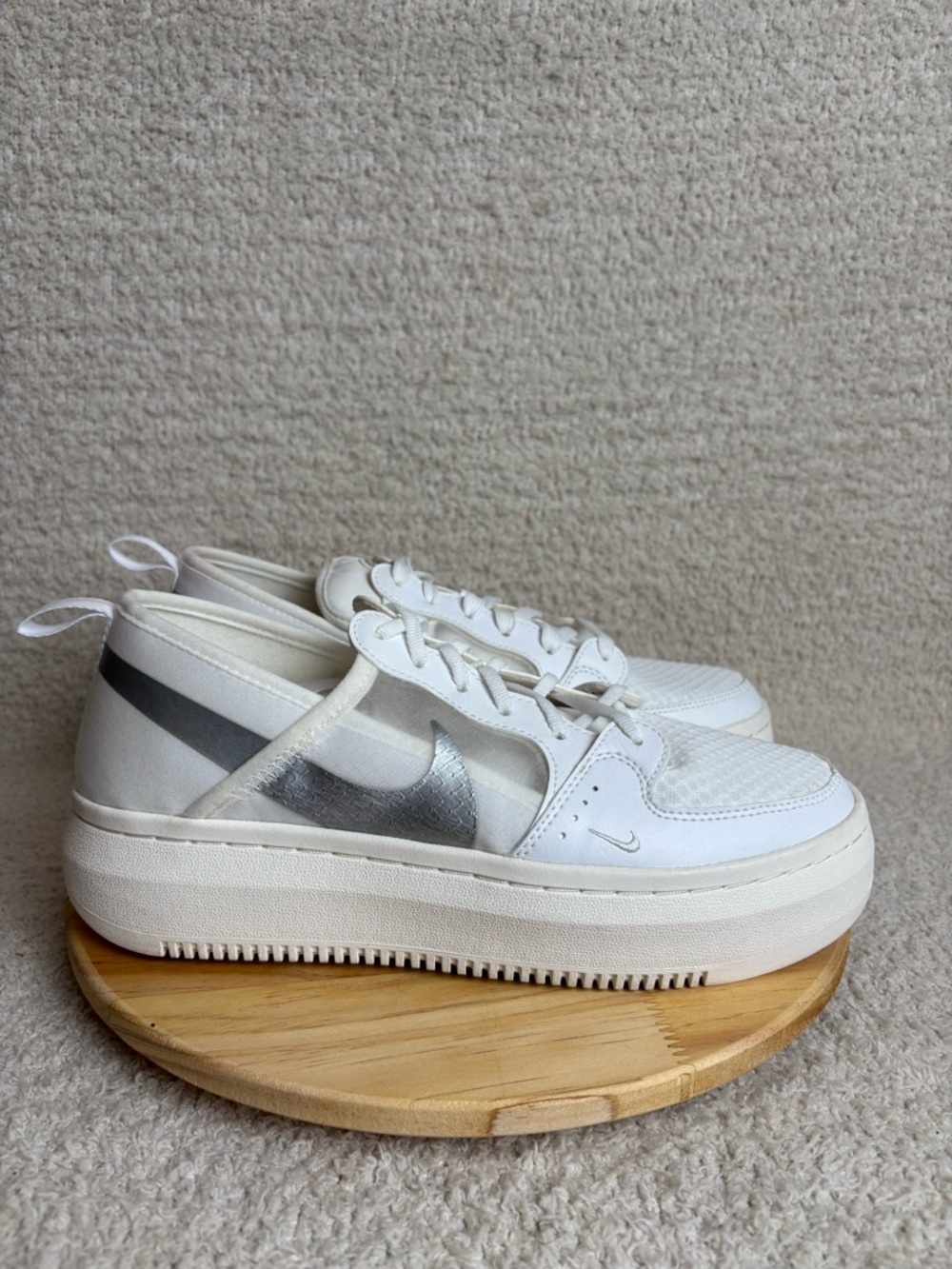 Nike Shoes Womens 9 Court Vista Alta TXT White Metallic Silver Sneakers